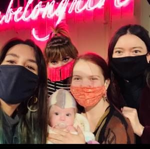 Meet your Posher, Mia